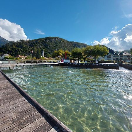 Au Bord Du Lac D'Annecy, Logement Type Loft, Dans Residence Avec Plage Et Ponton Privee Duingt Exteriér fotografie